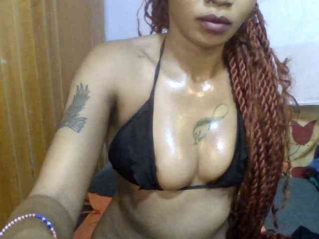 Girls-next-door webcam