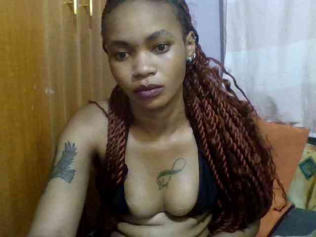 Girls-next-door webcam