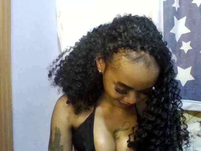 Girls-next-door webcam