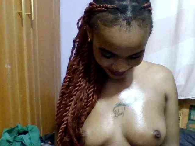 Girls-next-door webcam