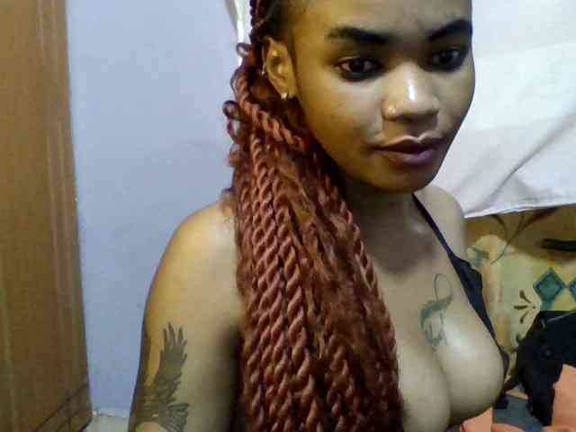 Girls-next-door webcam