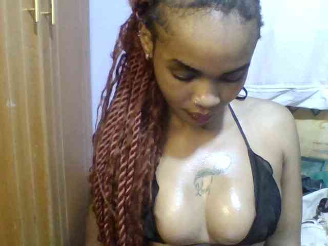Girls-next-door webcam