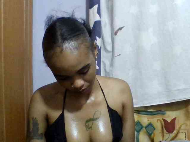 Girls-next-door webcam