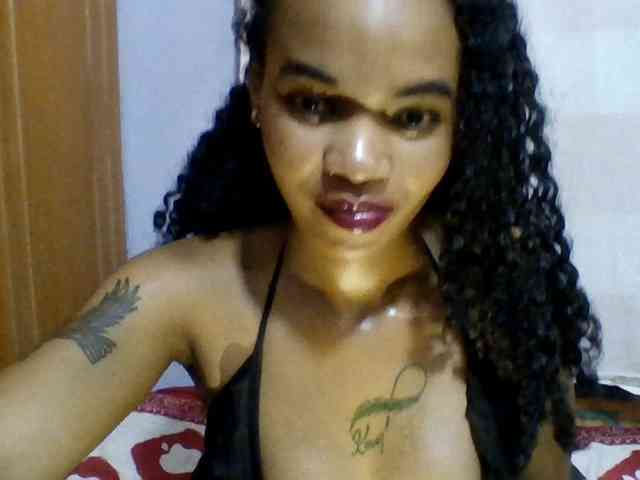 Girls-next-door webcam