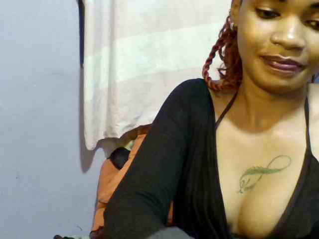 Girls-next-door webcam