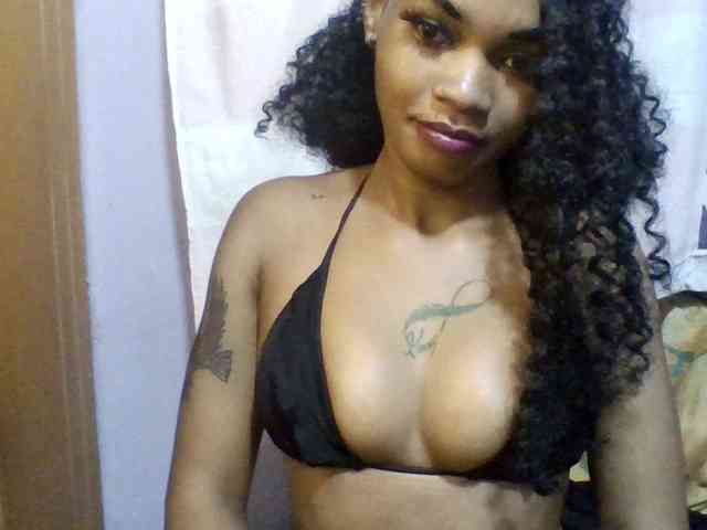 Girls-next-door webcam