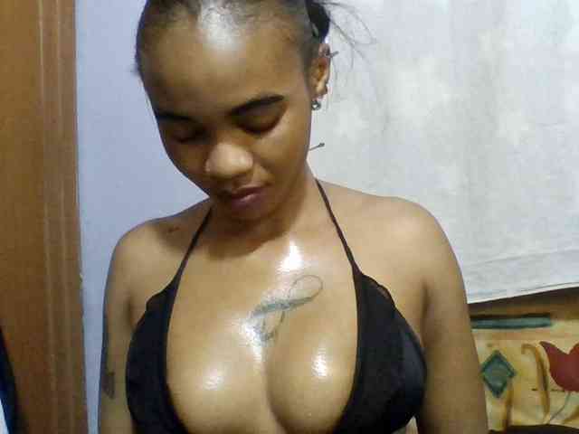 Girls-next-door webcam