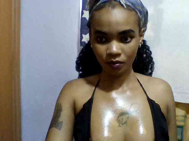 Girls-next-door webcam