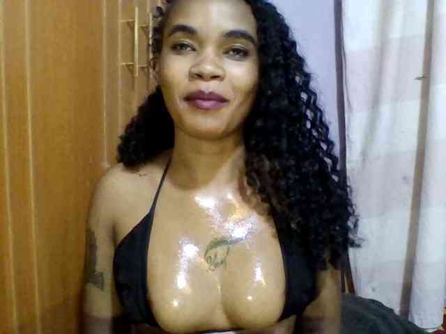 Girls-next-door webcam