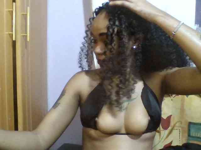 Girls-next-door webcam
