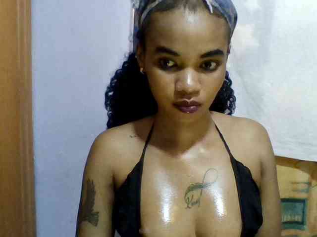 Girls-next-door webcam
