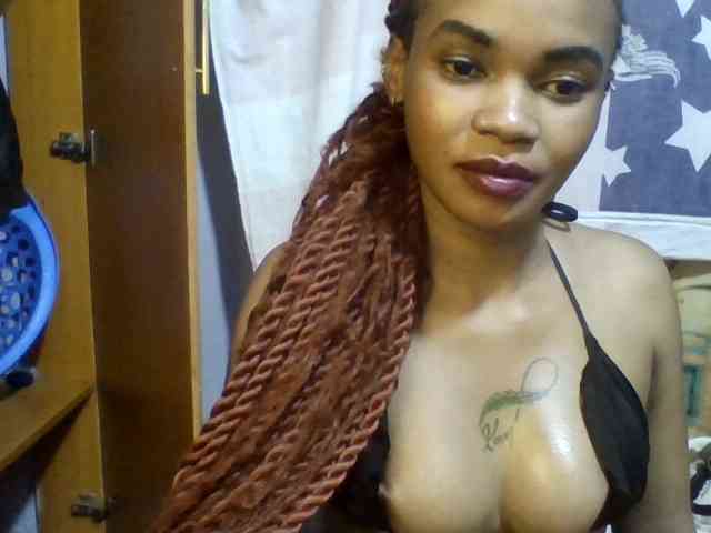 Girls-next-door webcam