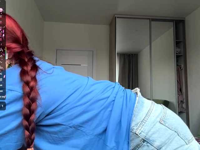CelenaMile live cam on BongaCams