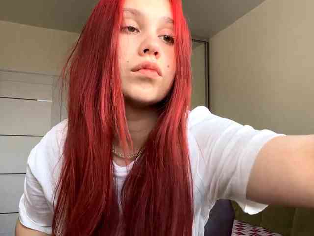 CelenaMile webcam