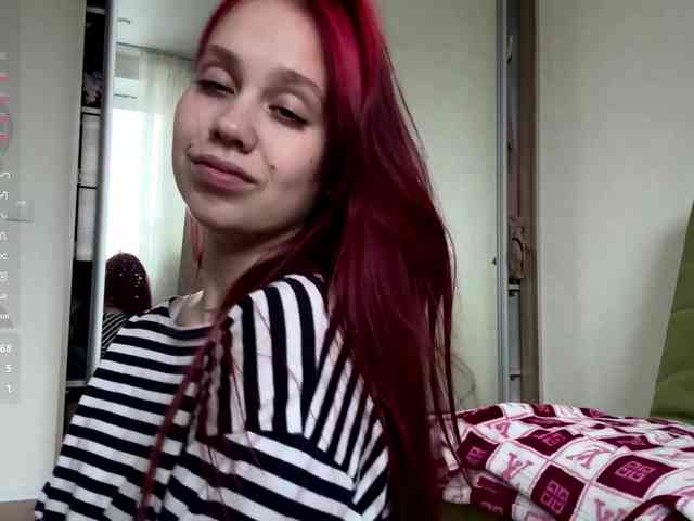CelenaMile webcam