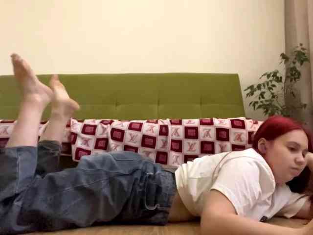 CelenaMile webcam