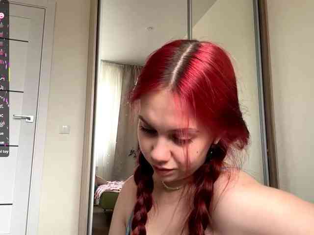 CelenaMile webcam