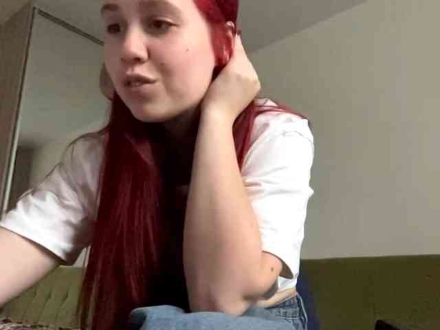CelenaMile webcam