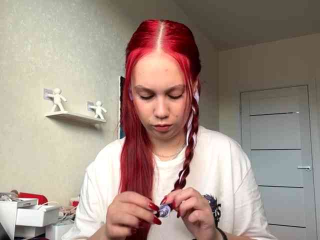 CelenaMile webcam