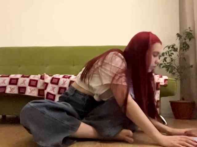 CelenaMile webcam
