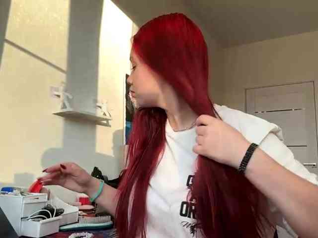 CelenaMile webcam