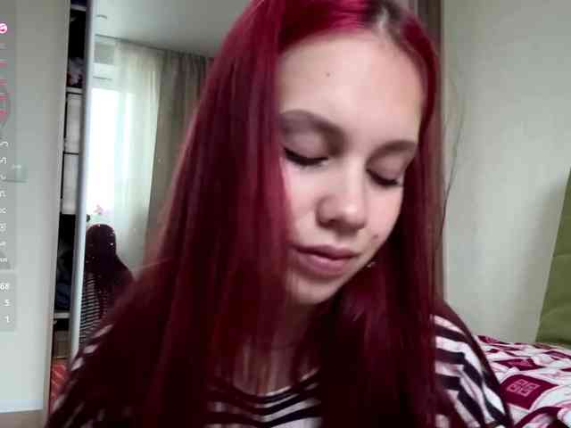 CelenaMile webcam