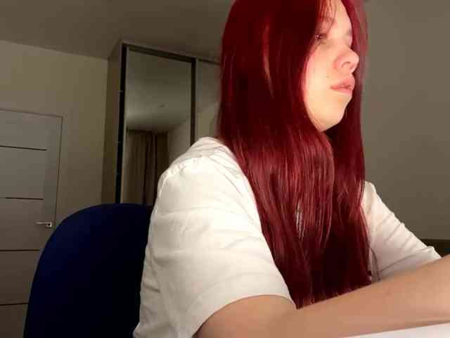 CelenaMile webcam