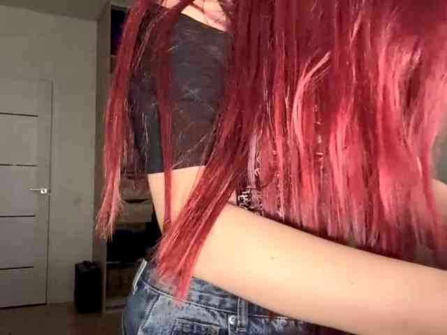 CelenaMile webcam