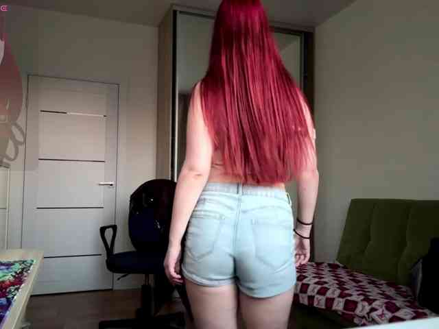 CelenaMile webcam