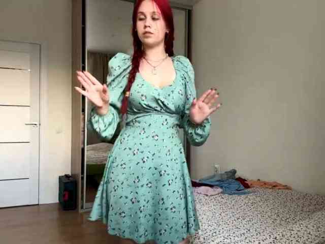 CelenaMile webcam