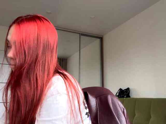 CelenaMile webcam