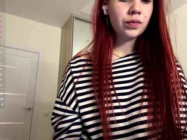 CelenaMile webcam