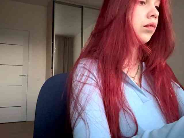 CelenaMile webcam