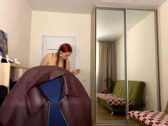 CelenaMile webcam