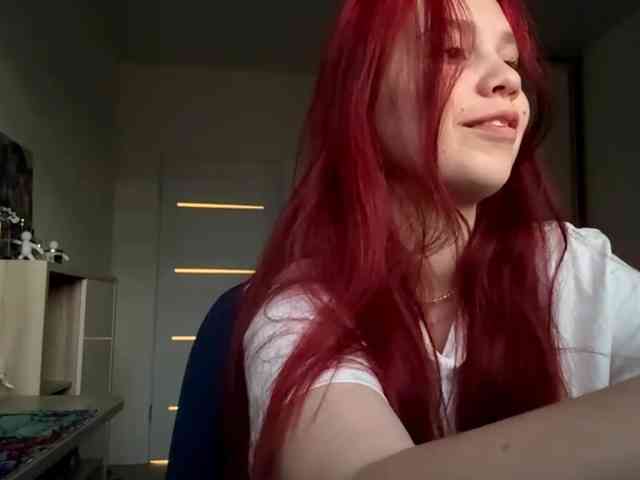CelenaMile webcam