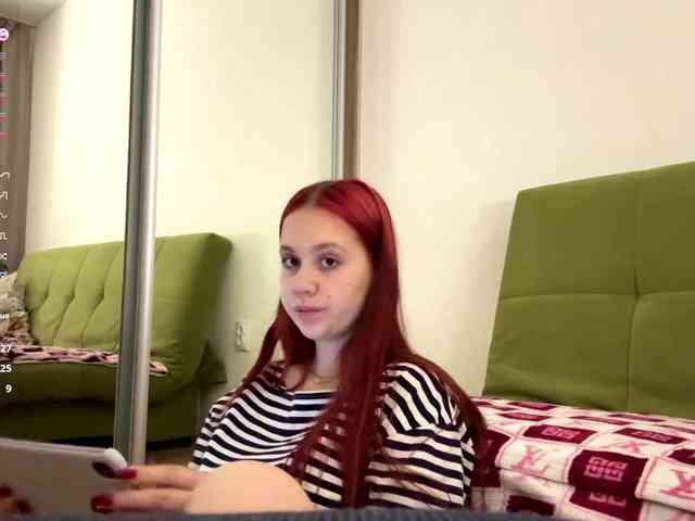 CelenaMile webcam