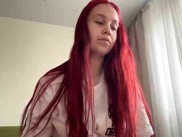 CelenaMile webcam