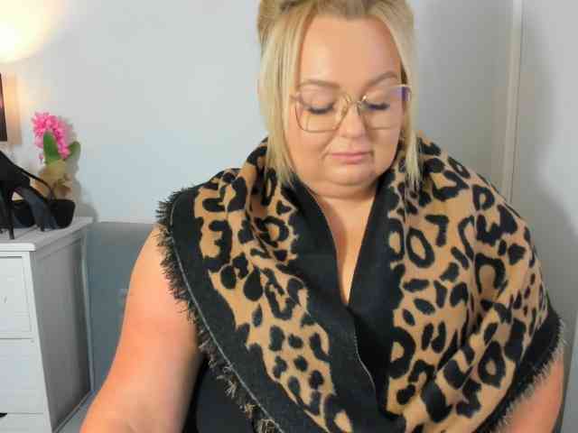 HazelKitty webcam