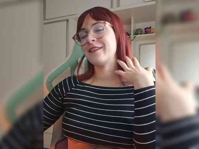 Ahrya222 webcam