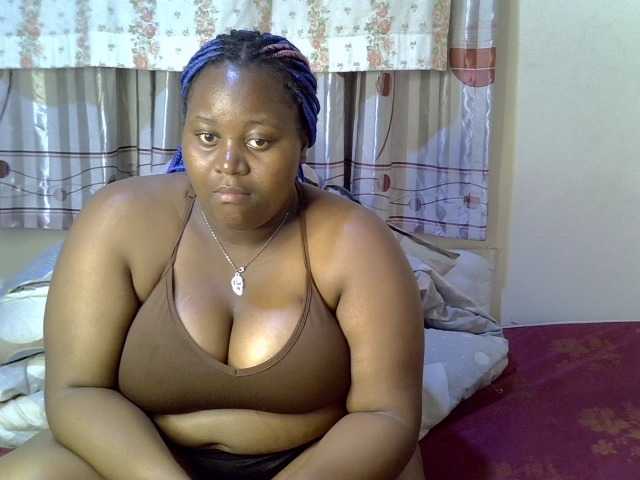 Sexydolly10 live cam on BongaCams