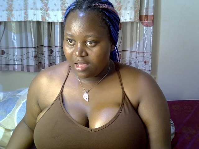 Sexydolly10 live cam on BongaCams