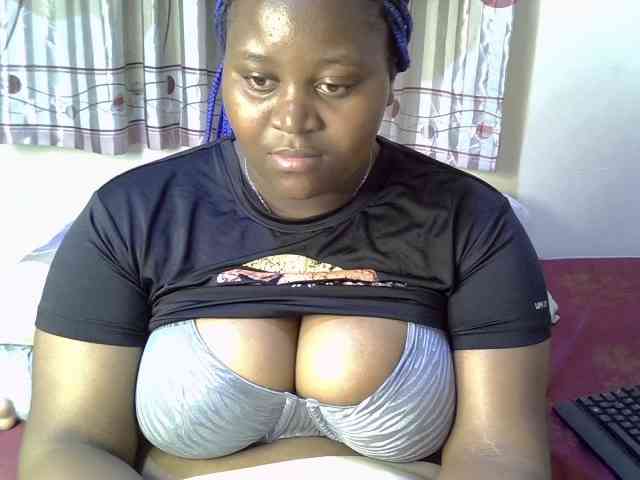 Sexydolly10 webcam