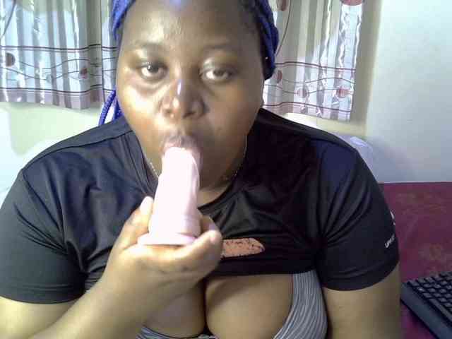 Sexydolly10 webcam
