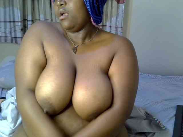 Sexydolly10 webcam