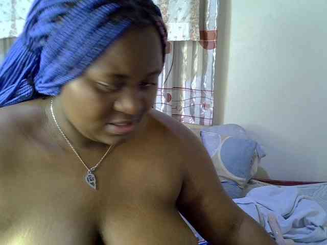 Sexydolly10 webcam