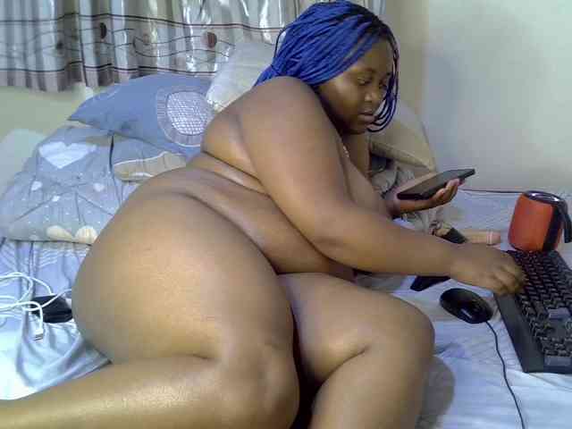 Sexydolly10 webcam