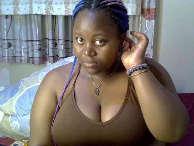 Sexydolly10 webcam