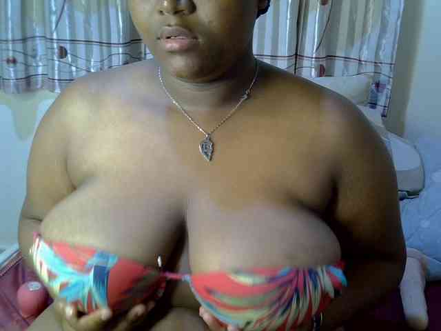 Sexydolly10 webcam