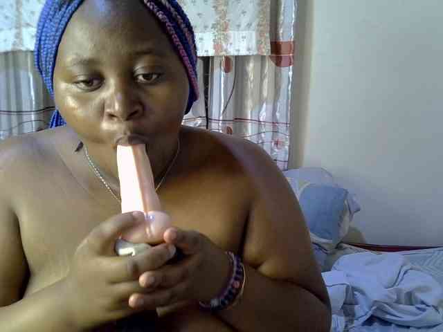 Sexydolly10 webcam