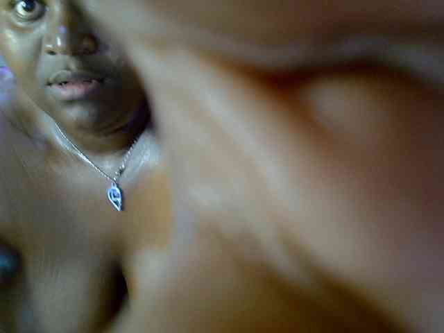 Sexydolly10 webcam